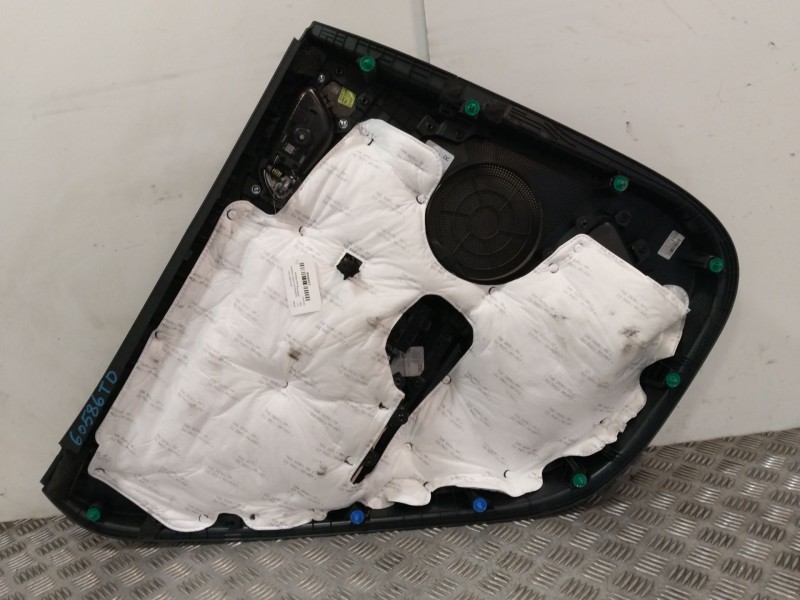 Recambio de guarnecido puerta trasera derecha para kia xceed (cd) 1.5 t-gdi mhev referencia OEM IAM 83360J7800WK  