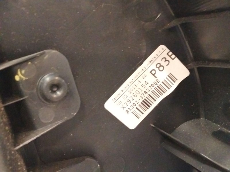 Recambio de guarnecido puerta trasera derecha para kia xceed (cd) 1.5 t-gdi mhev referencia OEM IAM 83360J7800WK  