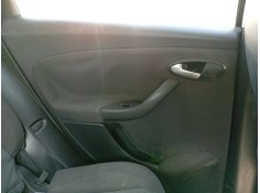 Recambio de guarnecido puerta trasera izquierda para seat altea xl (5p5, 5p8) 1.6 tdi referencia OEM IAM 5P0867211  
