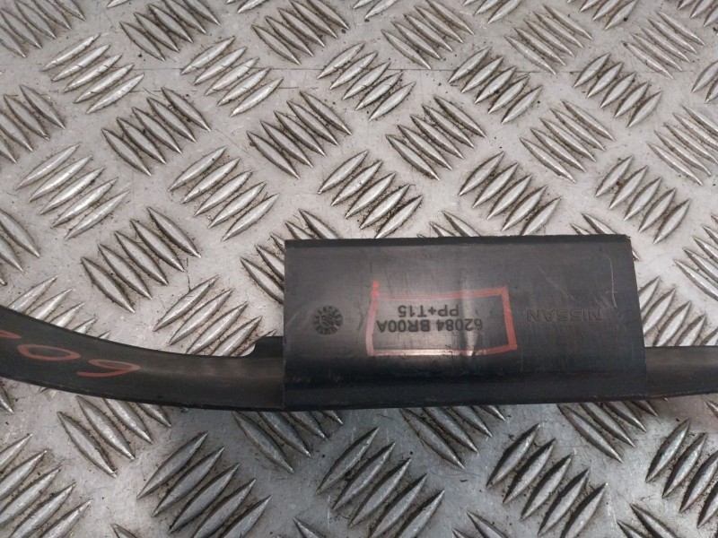 Recambio de travesaño inferior para nissan qashqai i +2 (jj10 variante d02) 2.0 referencia OEM IAM 62084BR00A  