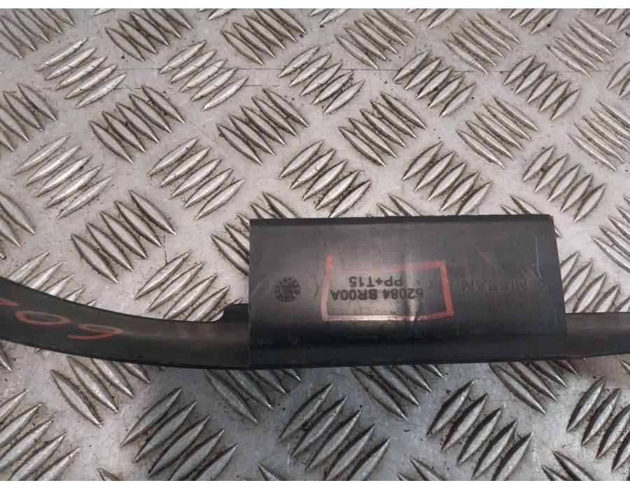 Recambio de travesaño inferior para nissan qashqai i +2 (jj10 variante d02) 2.0 referencia OEM IAM 62084BR00A  