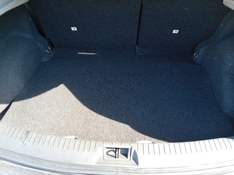 Recambio de moqueta maletero para nissan qashqai i (j10, nj10) 2.0 dci referencia OEM IAM 84904JD000  