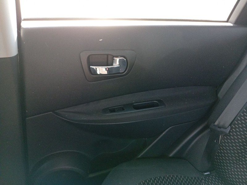 Recambio de guarnecido puerta trasera derecha para nissan qashqai i (j10, nj10) 2.0 dci referencia OEM IAM 82976JD900  