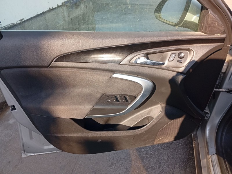 Recambio de guarnecido puerta delantera izquierda para opel insignia a (g09) 2.0 cdti (68) referencia OEM IAM 13277437  