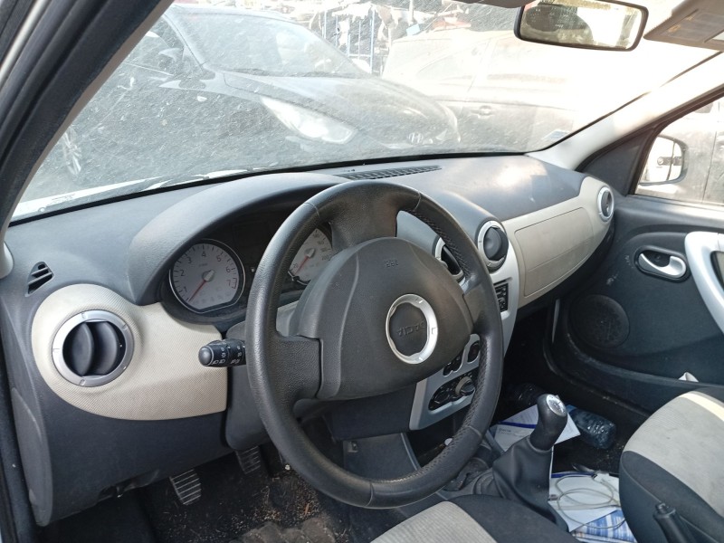 Recambio de salpicadero para dacia logan mcv (ks_) 1.5 dci (ks0w) referencia OEM IAM 8200739435  