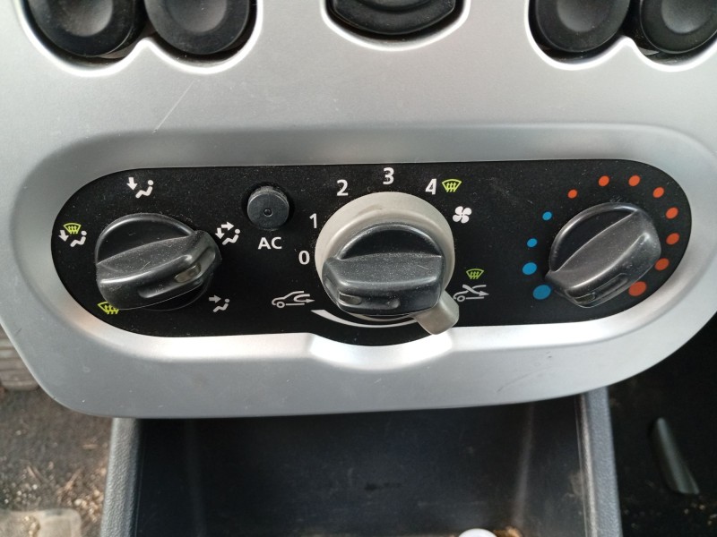 Recambio de mando climatizador para dacia logan mcv (ks_) 1.5 dci (ks0w) referencia OEM IAM T1001639U  