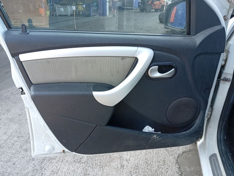 Recambio de guarnecido puerta delantera izquierda para dacia logan mcv (ks_) 1.5 dci (ks0w) referencia OEM IAM   