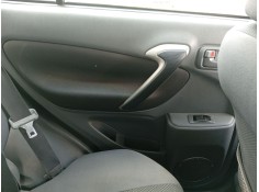 Recambio de guarnecido puerta trasera izquierda para toyota rav 4 ii (_a2_) 2.0 4wd (aca21, aca20) referencia OEM IAM 6764042200