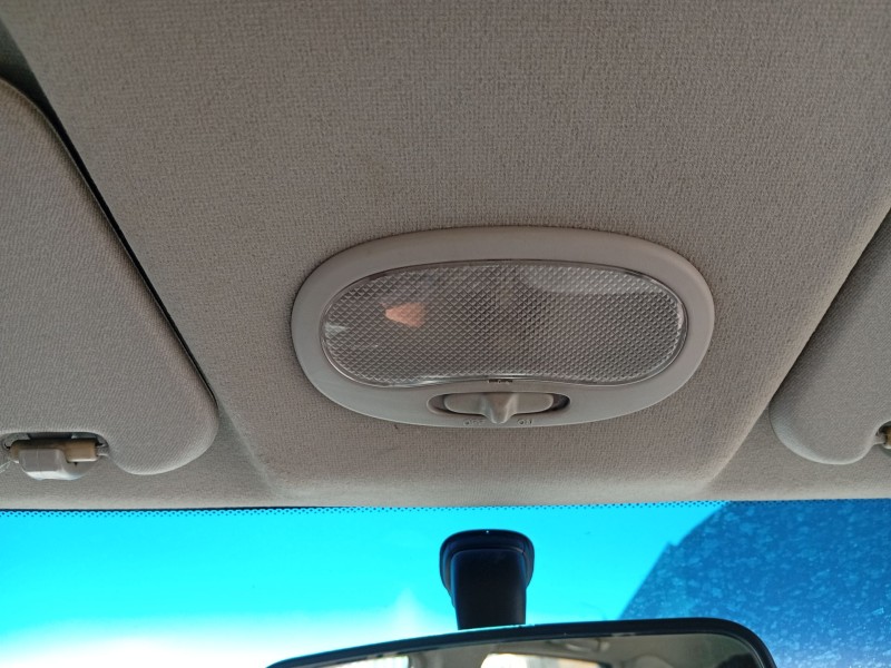 Recambio de luz interior para chevrolet aveo / kalos hatchback (t250, t255) 1.2 referencia OEM IAM 96314278  