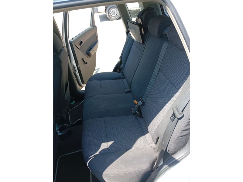 Recambio de asientos traseros para chevrolet aveo / kalos hatchback (t250, t255) 1.2 referencia OEM IAM   