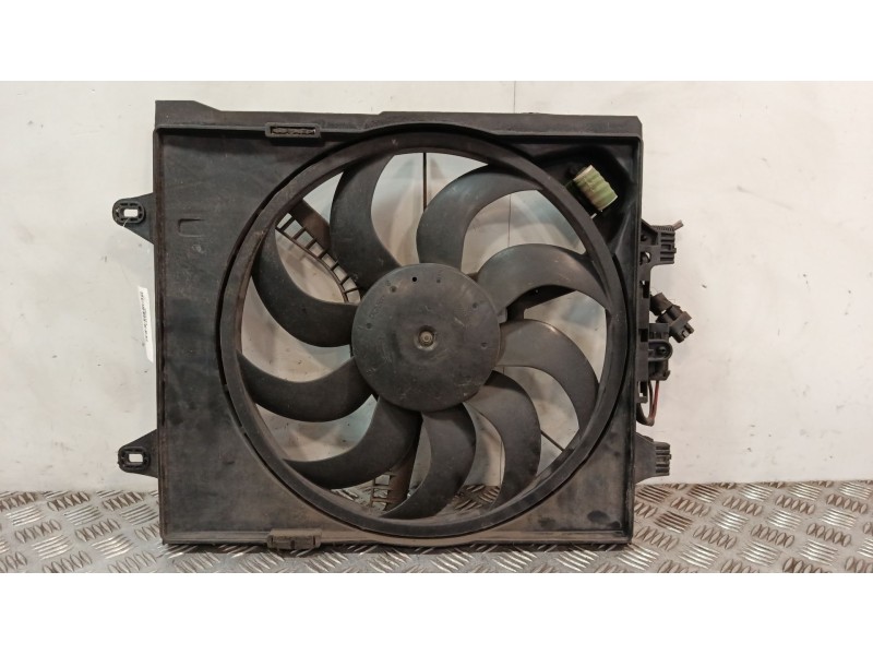 Recambio de electroventilador para fiat panda (312_, 319_) 1.2 (312pxa1a) referencia OEM IAM 8C6700000  