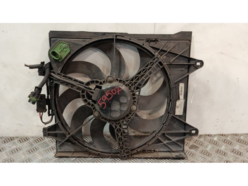 Recambio de electroventilador para fiat panda (312_, 319_) 1.2 (312pxa1a) referencia OEM IAM 8C6700000  