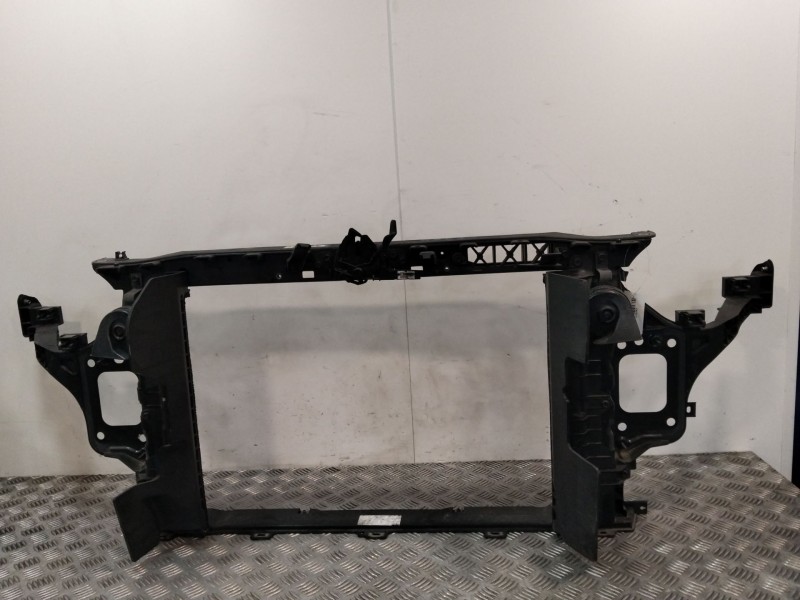 Recambio de panel frontal para kia ceed referencia OEM IAM 64102J7000  