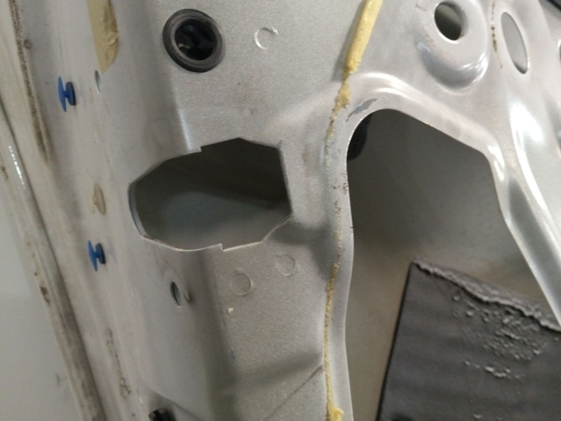 Recambio de puerta trasera izquierda para seat exeo st (3r5)(2009>) 2.0 tdi referencia OEM IAM : 3R0833051  
