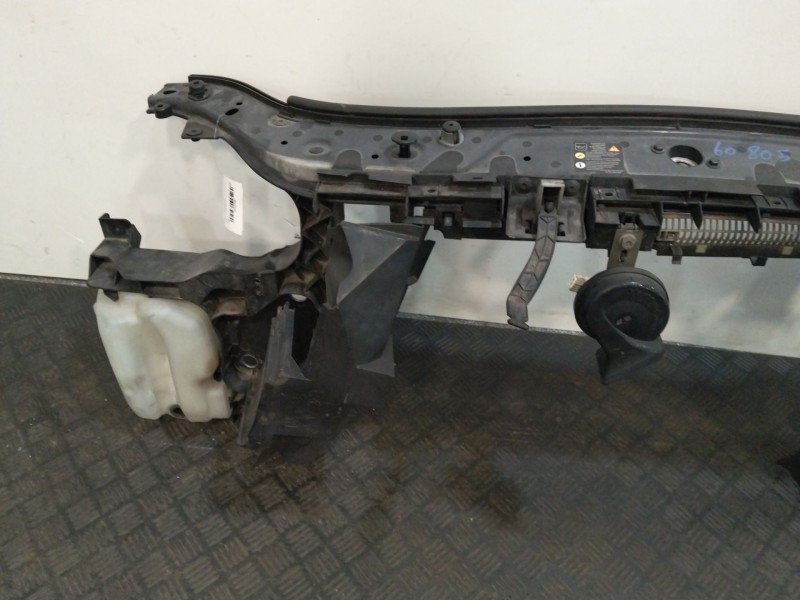 Recambio de panel frontal para toyota celica coupé (_t20_) 1.8 i 16v (at200/st) referencia OEM IAM   