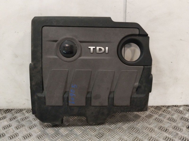 Recambio de tapa motor para seat altea xl (5p5, 5p8) 1.6 tdi referencia OEM IAM 03L103925  