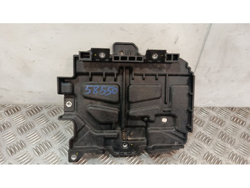 Recambio de soporte bateria para kia ceed referencia OEM IAM   
