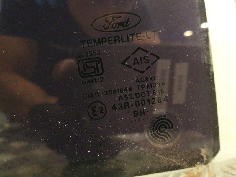 Recambio de luna delantera izquierda para honda sh350 a referencia OEM IAM 43R001264  