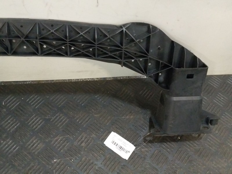 Recambio de travesaño inferior para peugeot 308 sw i (4e_, 4h_) 1.6 hdi referencia OEM IAM 9674894680  