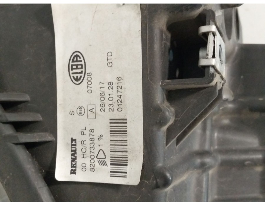 Recambio de faro izquierdo para dacia sandero (bs_) 1.4 (bs0c, bs0a, bs0g, bs1f, bs0e) referencia OEM IAM 8200733878  