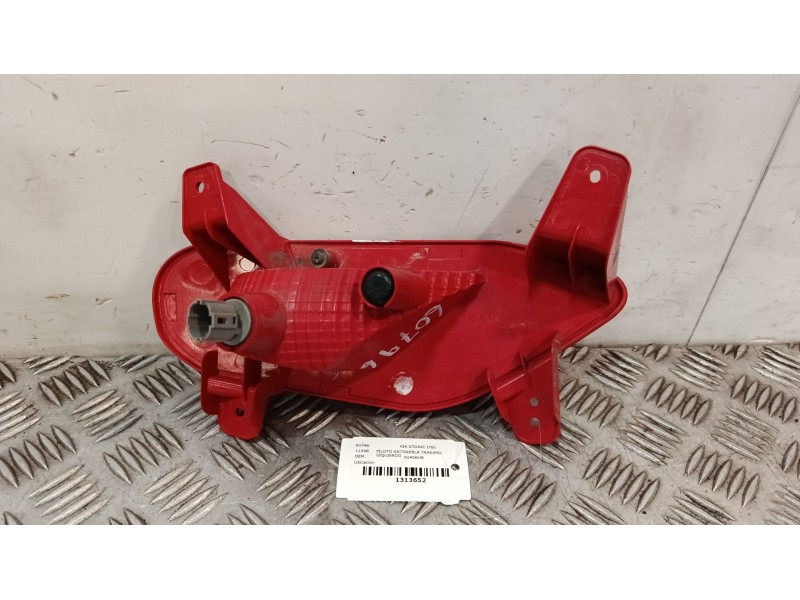 Recambio de piloto trasero derecho paragolpes para kia stonic (yb) 1.0 t-gdi referencia OEM IAM 92406H8  