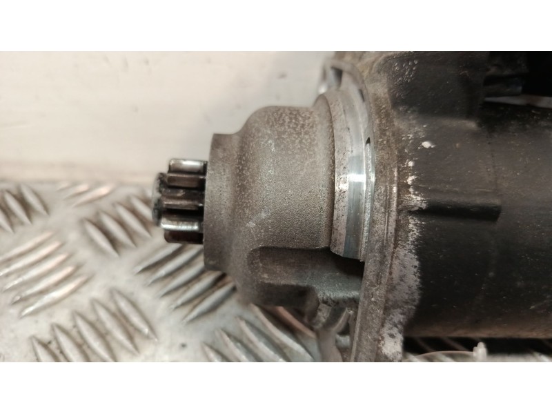 Recambio de motor arranque para volkswagen golf iv (1j1) 1.9 tdi referencia OEM IAM 0001125012  