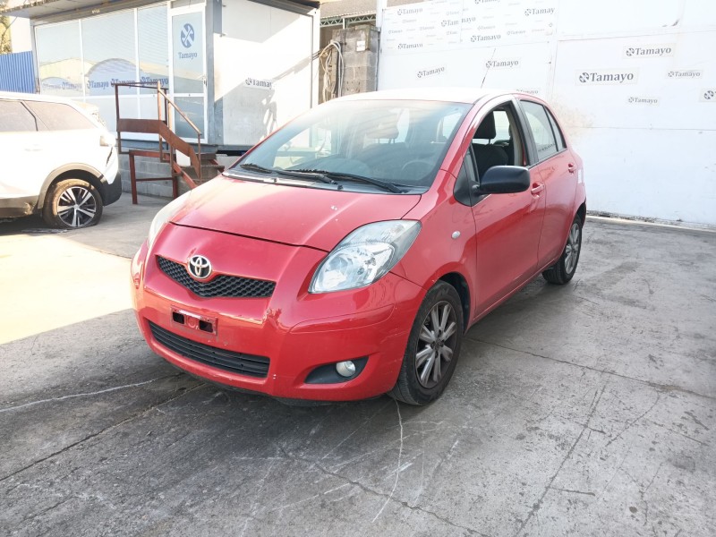 toyota yaris (_p9_) del año 2011