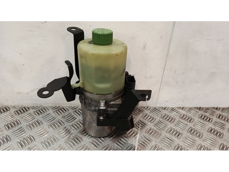 Recambio de bomba servodireccion para seat ibiza iv (6j5, 6p1) 1.6 tdi referencia OEM IAM 6R0423156B  