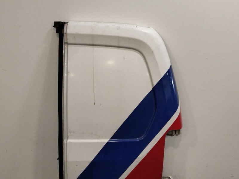Recambio de porton trasero derecho para peugeot partner furgoneta/monovolumen 1.6 bluehdi 100 referencia OEM IAM 8703E3  