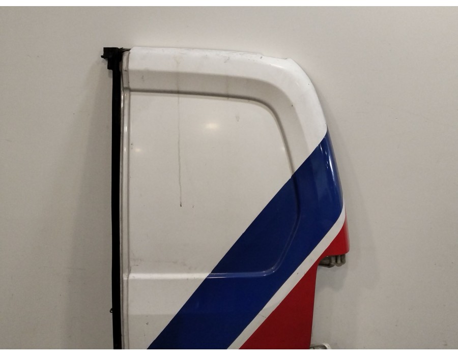 Recambio de porton trasero derecho para peugeot partner furgoneta/monovolumen 1.6 bluehdi 100 referencia OEM IAM 8703E3  