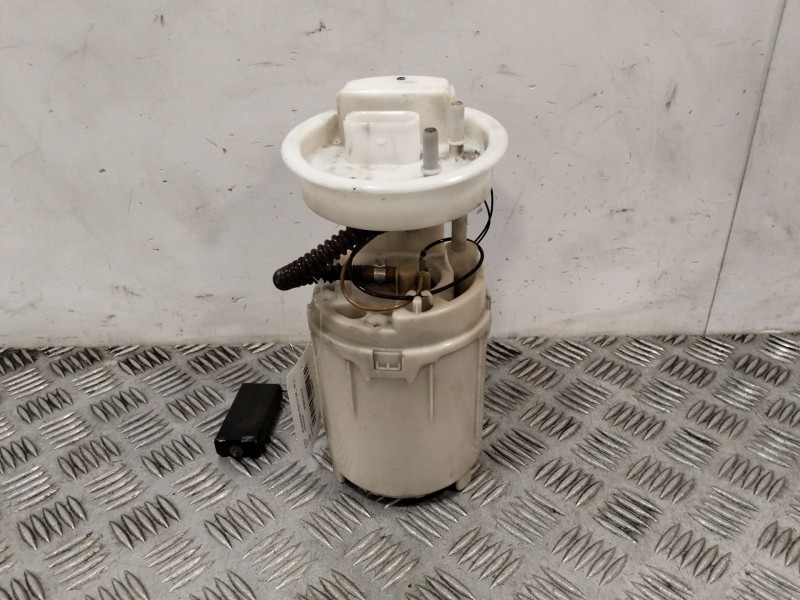 Recambio de aforador para volkswagen polo iv (9n_, 9a_) 1.4 16v referencia OEM IAM 6Q0919051F  