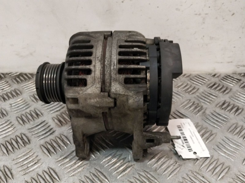 Recambio de alternador para volkswagen golf iv (1j1) 1.9 tdi referencia OEM IAM 038903023L  