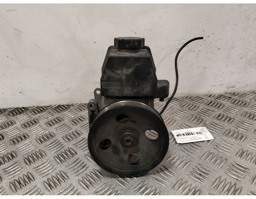 Recambio de bomba direccion para mercedes-benz clase e (w210) e 280 (210.053) referencia OEM IAM 0024663001 0024662901 