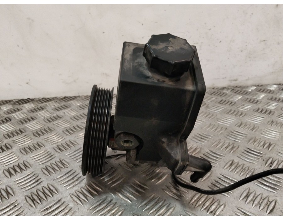 Recambio de bomba direccion para mercedes-benz clase e (w210) e 280 (210.053) referencia OEM IAM 0024663001 0024662901 