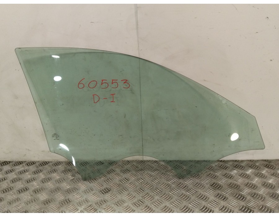 Recambio de luna delantera izquierda para audi a3 sportback (8va, 8vf) 2.0 tdi referencia OEM IAM 8V4845201A  