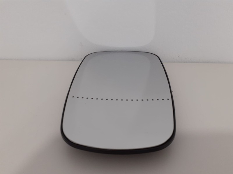 Recambio de cristal espejo retrovisor izq para renault scenic ii 1.5 dci referencia OEM IAM 337014752  