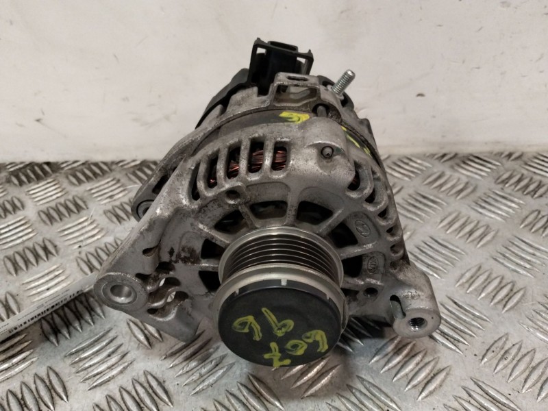 Recambio de alternador para kia stonic (yb) 1.0 t-gdi referencia OEM IAM 3730004950  