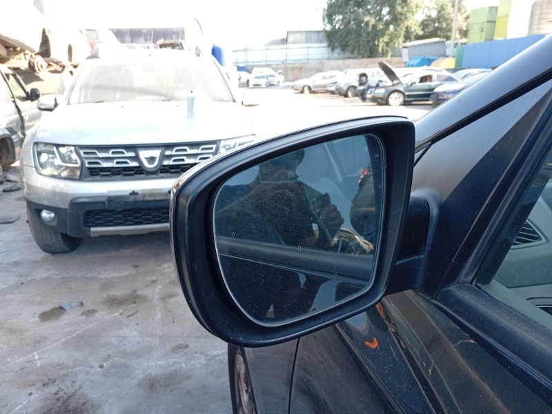 Recambio de retrovisor izquierdo para hyundai ix35 (lm, el, elh) 1.7 crdi referencia OEM IAM E13027457  