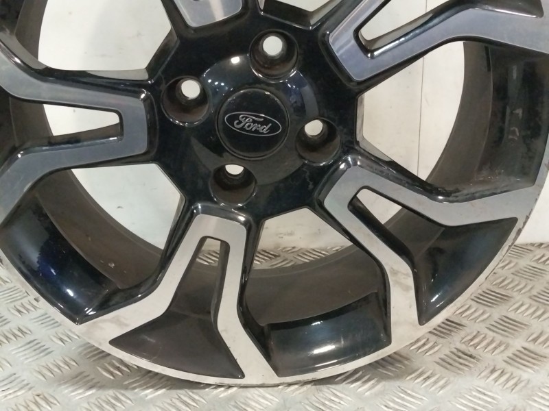 Recambio de llanta para ford ecosport 1.0 ecoboost referencia OEM IAM MN1J1007AA  