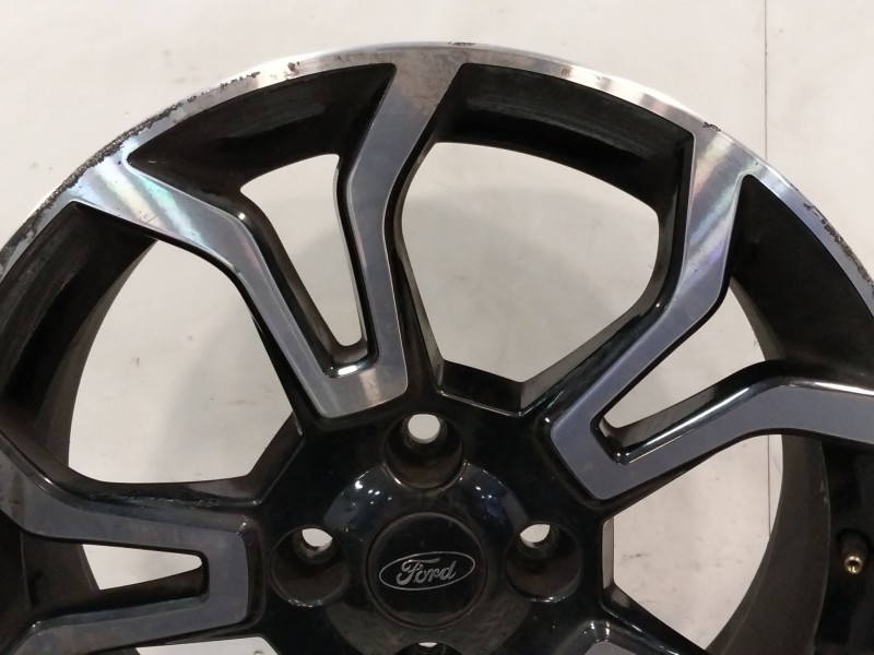 Recambio de llanta para ford ecosport 1.0 ecoboost referencia OEM IAM MN1J1007AA  