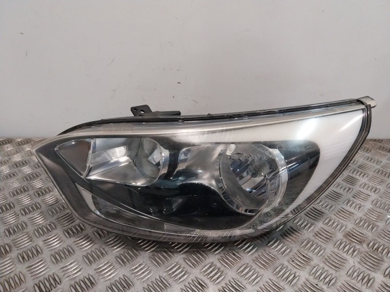 Recambio de faro izquierdo para kia rio iii (ub) 1.25 cvvt referencia OEM IAM 921011W220  