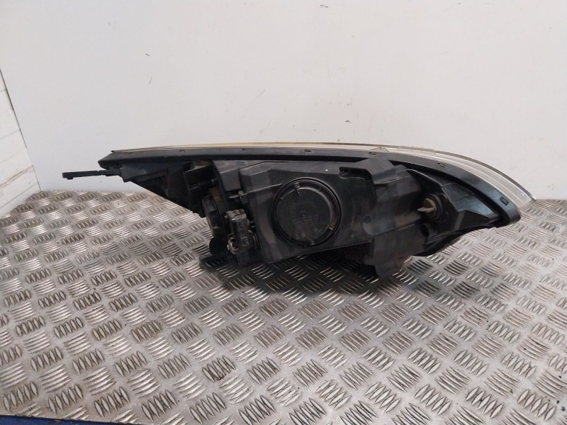 Recambio de faro izquierdo para kia rio iii (ub) 1.25 cvvt referencia OEM IAM 921011W220  