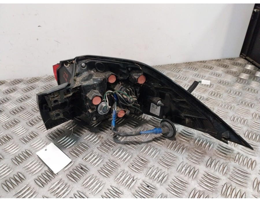 Recambio de piloto trasero izquierdo para toyota rav 4 v (_a5_, _h5_) 2.0 (mxaa52) referencia OEM IAM 8156142230  