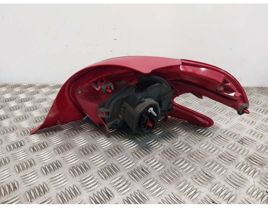 Recambio de piloto trasero izquierdo para peugeot 208 i (ca_, cc_) 1.2 vti 82 referencia OEM IAM 9672628280  