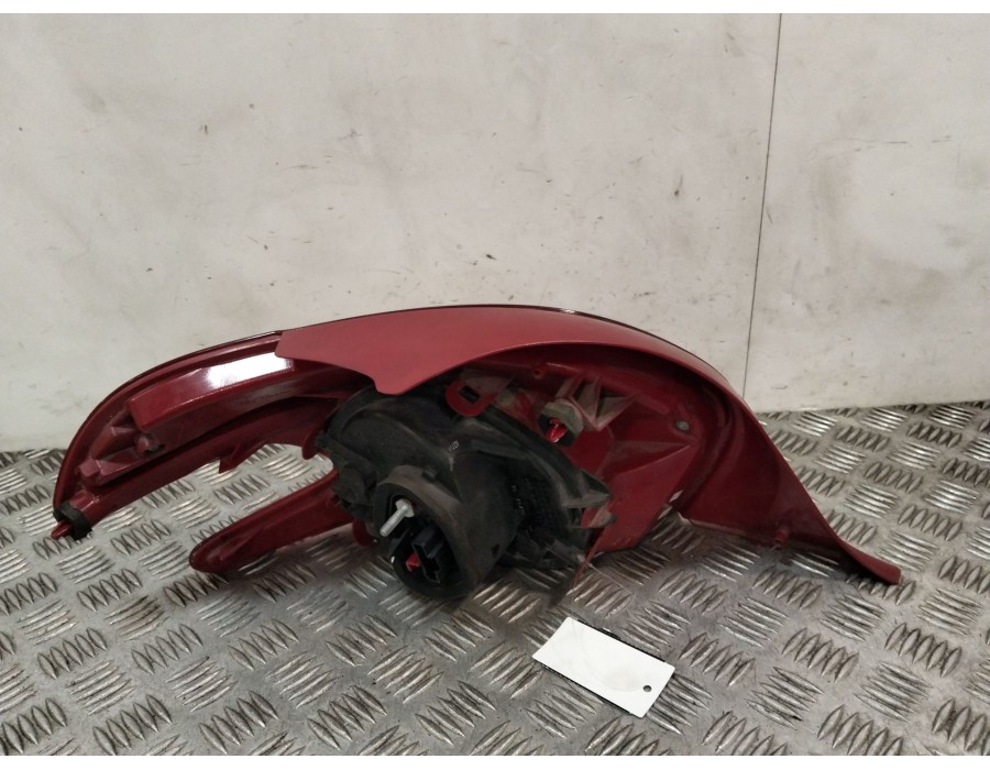 Recambio de piloto trasero derecho para peugeot 208 i (ca_, cc_) 1.2 vti 82 referencia OEM IAM 967262838003  