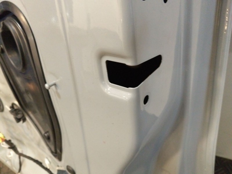Recambio de puerta delantera derecha para audi q2 (gab, gag) 30 tdi referencia OEM IAM 81A831052C  