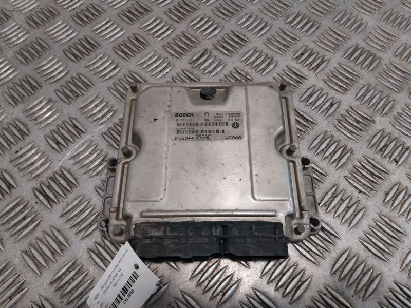 Recambio de centralita motor uce para chrysler jeep gr.cherokee (wj/wg) referencia OEM IAM 0281011278  