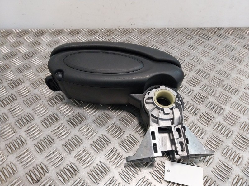 Recambio de apoyabrazos central para mini mini (f55) cooper d referencia OEM IAM 929295118  