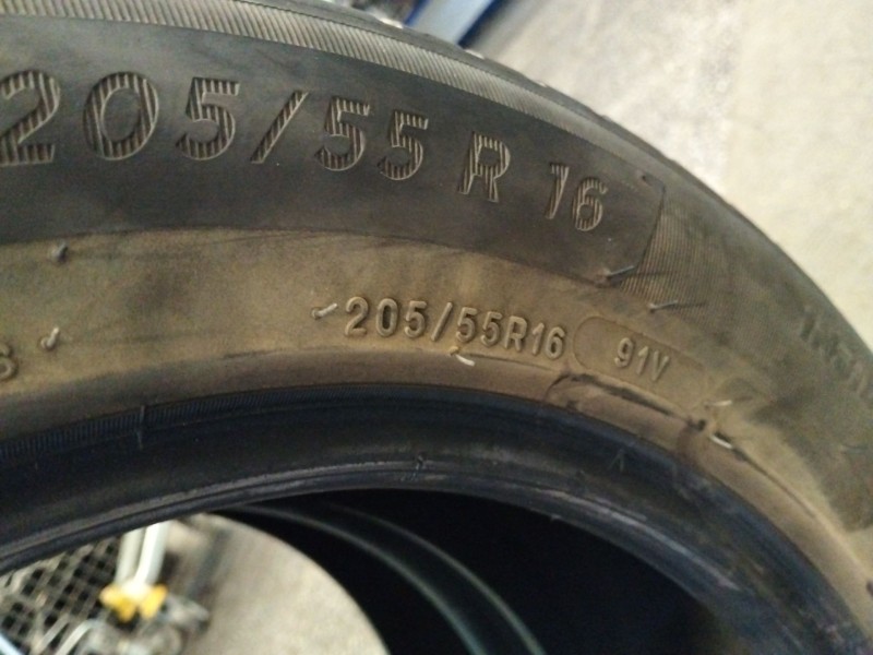 Recambio de neumatico pareja para neumatico neumatico ocasion referencia OEM IAM 205/55/16 91V MICHELIN 