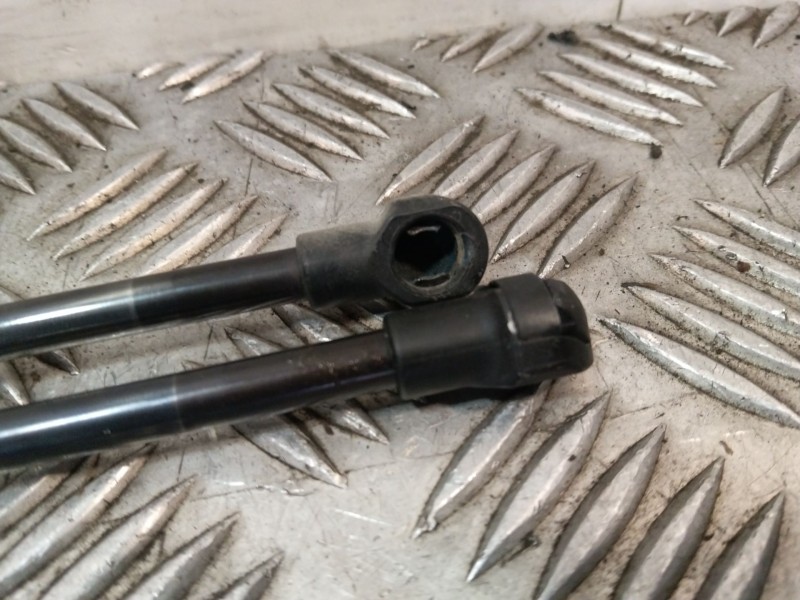 Recambio de amortiguadores maletero / porton para fiat 500 (312) 500 referencia OEM IAM 0230330350N  